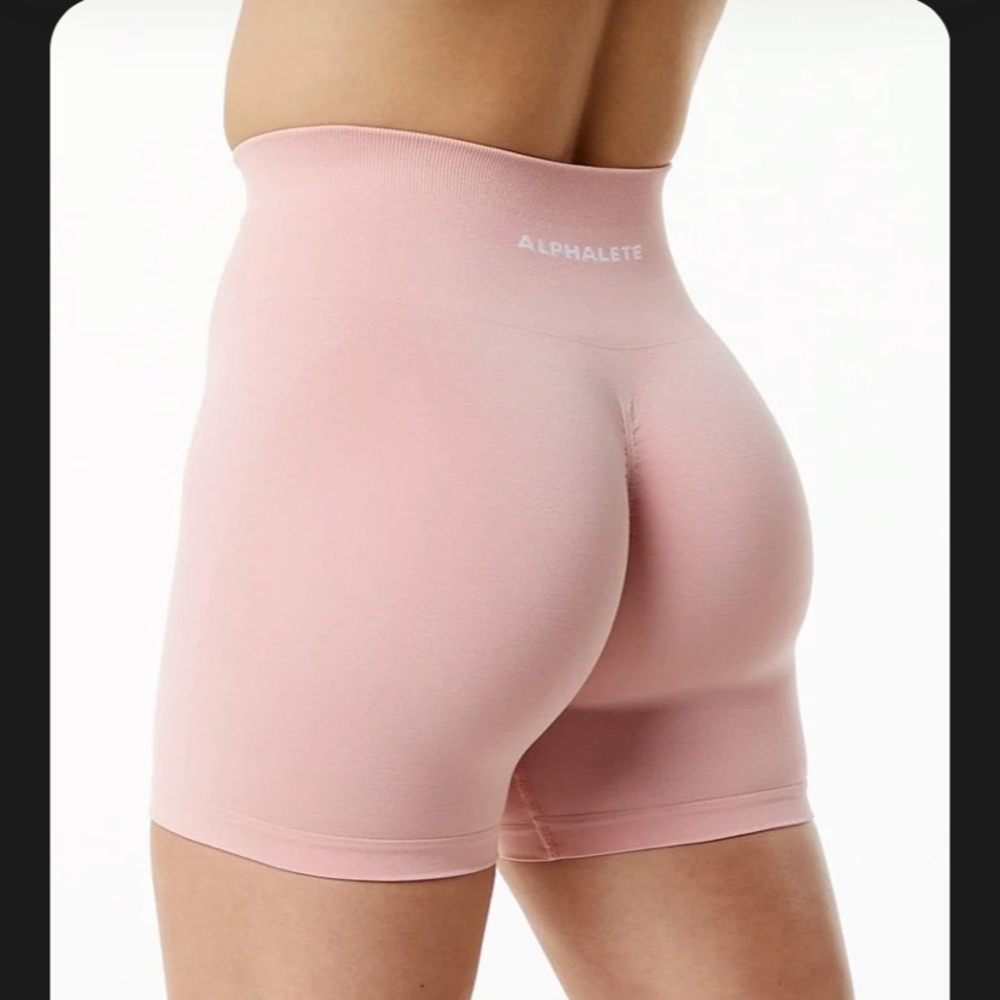 Alphalete Amplify 4.5" Seamless Scrunch Bike Shorts High Waist Blossom